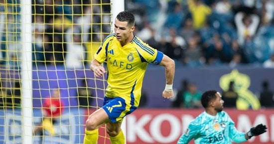 رونالدو يقود النصر ضد القادسية للاقتراب من الهلال متصدر الدورى